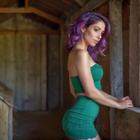 Assia 36 ans, charme hispanique, recherche complicité et plaisirs partagés!